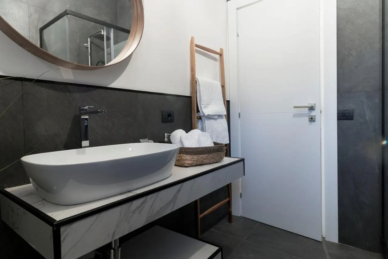 From Ostia Beach To Rome & Airport In A Heartbeat! Apartment Lido di Ostia